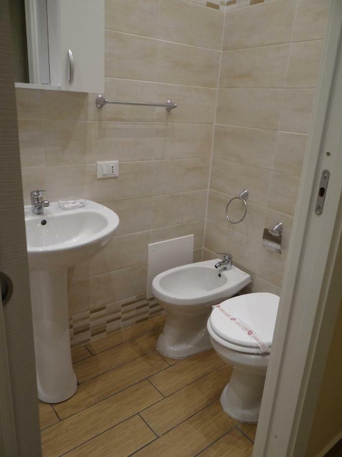 Montecarlo Palace Bed & Breakfast